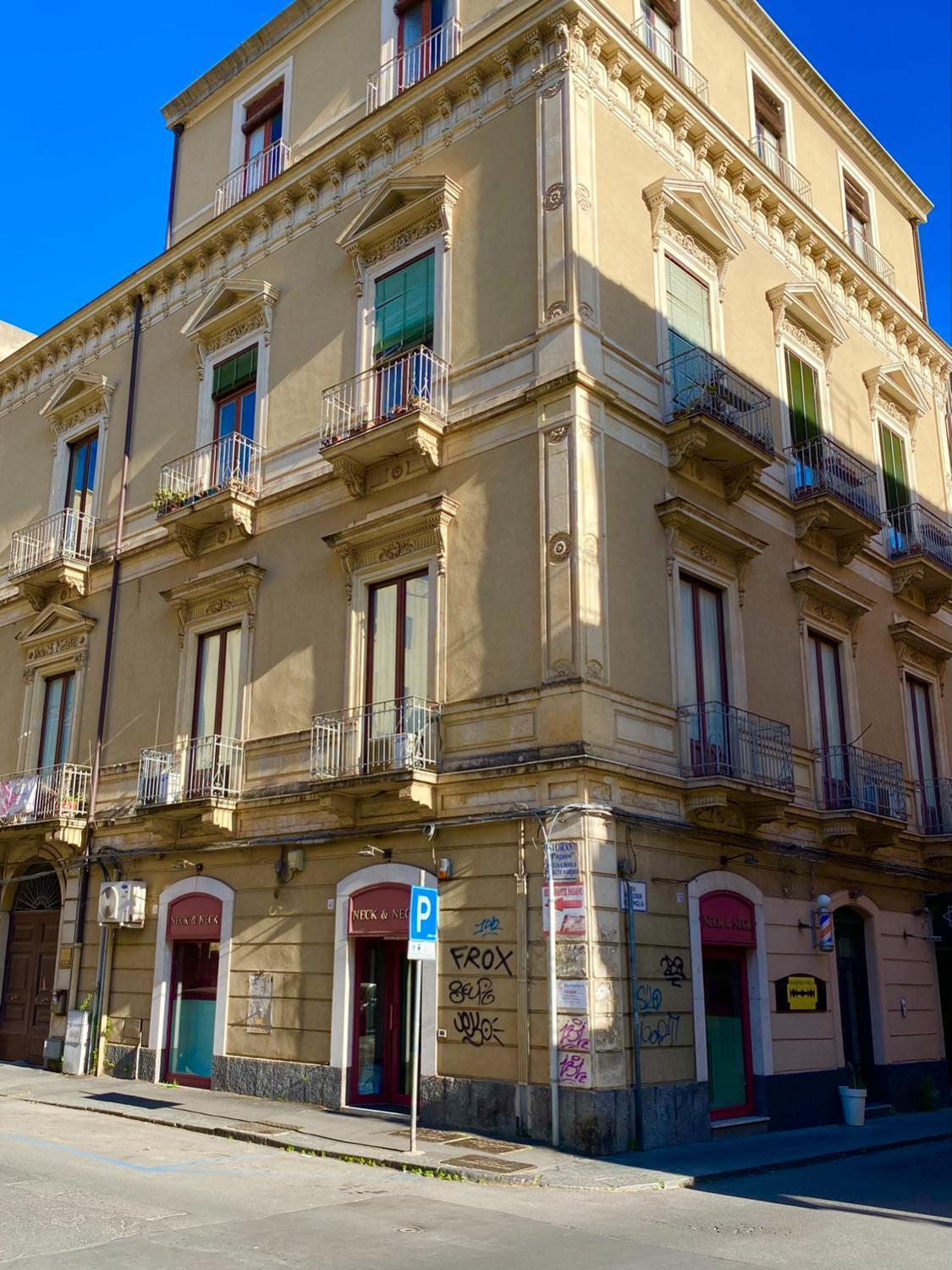 Maison Ruggero Catane Extérieur photo